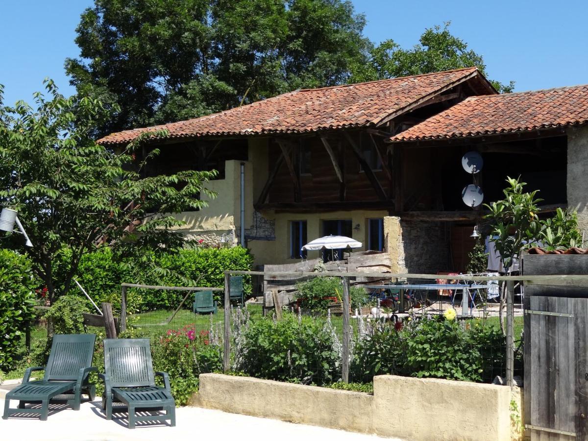 Gites Pyrenees Les Trois Montagnes Ganties Exterior photo